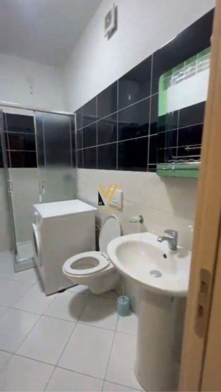 Tirane, shitet apartament 1+1+Ballkon Kati 5, 59 m² 92.000 € (FRESK)