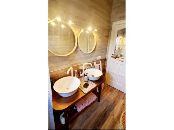 Tirane, shitet apartament 2+1 Kati 4, 99 m² 175.000 € (rruga siri kodra)