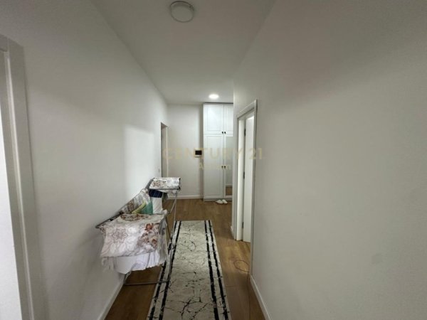 Tirane, shitet apartament 2+1 Kati 9, 90 m² 155.000 € (në zonën e Porcelanit Tek Uet)