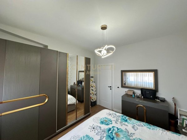 Tirane, shitet apartament 2+1 Kati 9, 90 m² 155.000 € (në zonën e Porcelanit Tek Uet)