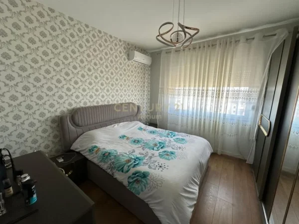 Tirane, shitet apartament 2+1 Kati 9, 90 m² 155.000 € (në zonën e Porcelanit Tek Uet)