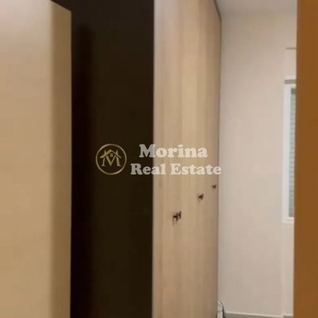 Tirane, jepet me qera apartament 1+1+Ballkon Kati 2, 105 m² 600 € (Liqeni i Thate)