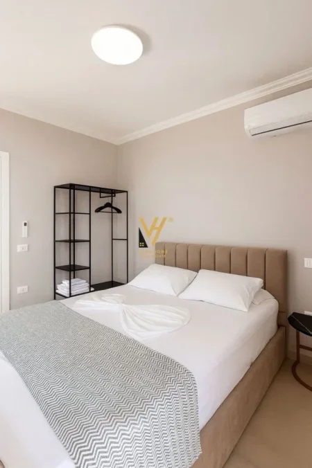 Durres, jepet me qera apartament 1+1+Ballkon Kati 4, 100 m² 800 € (GOLEM)