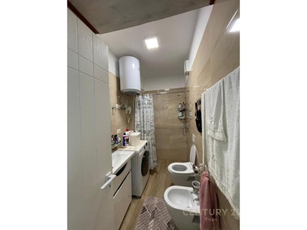 Tirane, shitet apartament 1+1 Kati 3, 125.000 m² 125.000 € (Don Bosko)