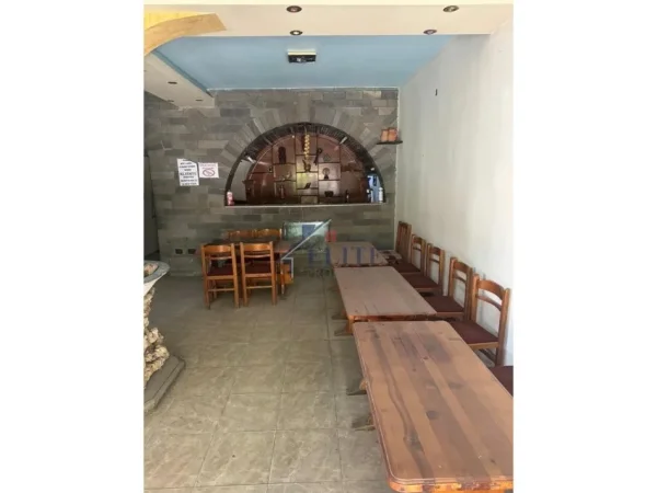 Lushnje, shitet shtepi 2+1+Ballkon , 133 m² 82.000 € (Plug)