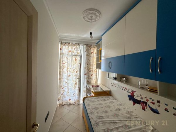 Tirane, shitet apartament 2+1 Kati 4, 70 m² 135.000 € (prane Fushes se Ali Demit)