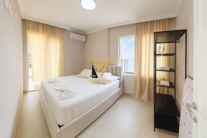 Durres, jepet me qera apartament 1+1+Ballkon Kati 4, 88 m² 700 € (GOLEM)