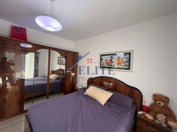 Tirane, jepet me qera apartament 2+1+Ballkon Kati 6, 90 m² 700 € (Rruga Dritan Hoxha)