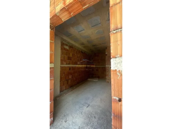 Vlore, shitet apartament 2+1 Kati 2, 101 m² 170.000 € (LUNGOMARE)