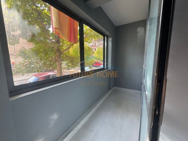 Tirane, jepet me qera apartament 1+1 Kati 1, 65 m² 450 € (RRUGA EGNATIA)