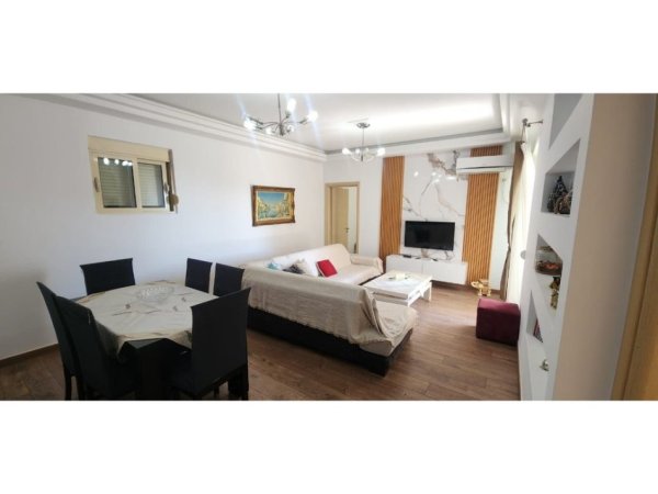 Sarande, shitet apartament 2+1 Kati 3, 90 m² 170.000 € (Sarande)