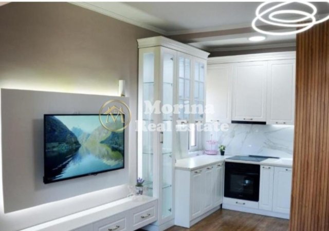 Tirane, shitet apartament 1+1 Kati 5, 103 m² 210.000 € (Ali Demi)
