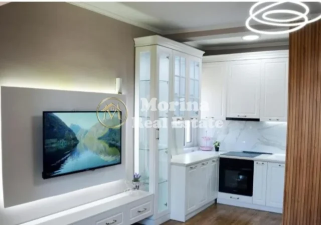 Tirane, shitet apartament 1+1 Kati 5, 103 m² 210.000 € (Ali Demi)