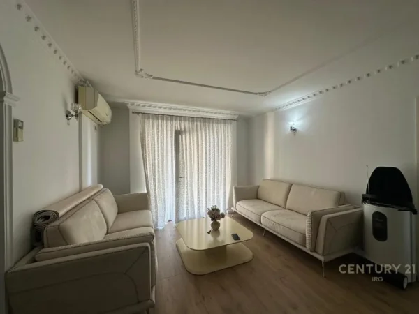 Tirane, shitet apartament 3+1+Aneks+Ballkon Kati 7, 122 m² 205.000 € (Laprake)