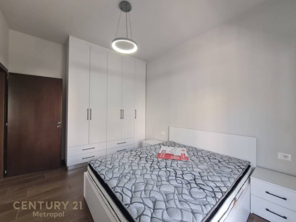 Tirane, jepet me qera apartament 1+1 Kati 2, 65 m² 500 € (Sanatorium)