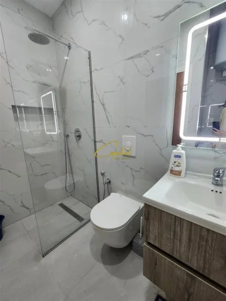 Tirane, jepet me qera apartament 2+1 Kati 2, 80 m² 500 € (ASTIR)