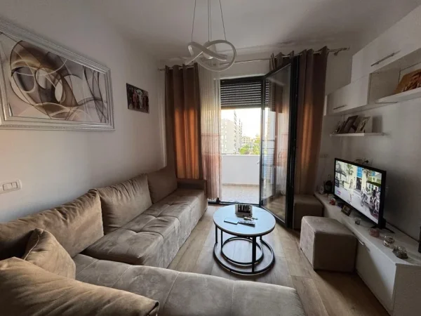 Tirane, shitet apartament 2+1 Kati 4, 78 m² 160.000 € (Pranë Fiori di Bosko)