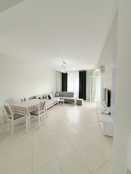 Vlore, jepet me qera apartament 1+1+Ballkon , 78 m² 350 € 