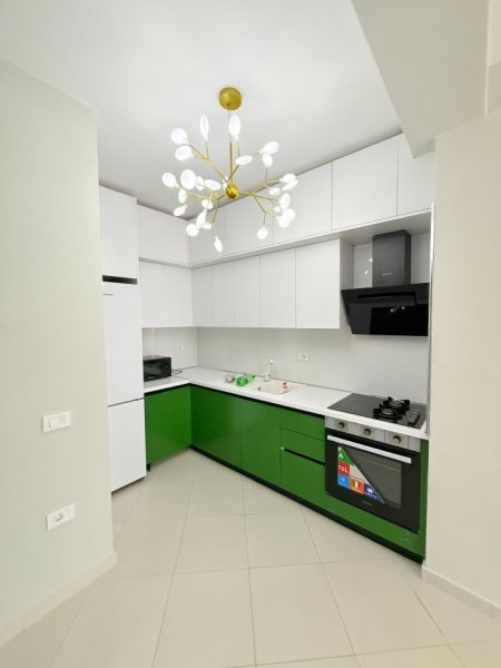 Vlore, jepet me qera apartament 1+1+Ballkon , 78 m² 350 € 