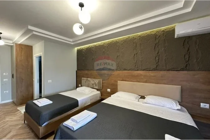 Tirane, shitet apartament 1+1+Ballkon Kati 8, 75 m² 180.000 € (Rruga Jordan Misja, Tiranë)