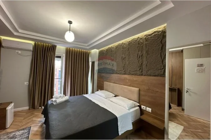 Tirane, shitet apartament 1+1+Ballkon Kati 8, 75 m² 180.000 € (Rruga Jordan Misja, Tiranë)