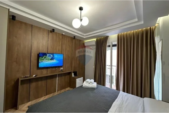 Tirane, shitet apartament 1+1+Ballkon Kati 8, 75 m² 180.000 € (Rruga Jordan Misja, Tiranë)