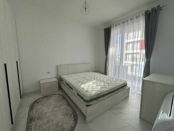 Tirane, jepet me qera apartament 1+1 Kati 3, 64 m² 420 €