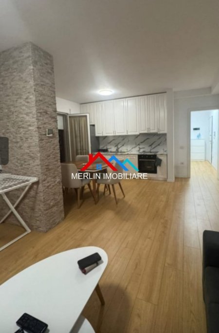Tirane, jepet me qera apartament 1+1+Ballkon Kati 2, 80 m² 600 € (RRUGA NEXHO KONOMI,ASTIR)