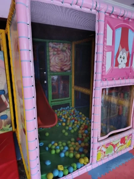 Tirane, OKAZION! Shiten Lodra te perdorura per bar-kafe 5.000 €