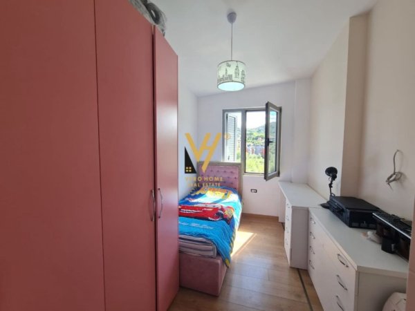 Tirane, jepet me qera apartament 1+1+Ballkon Kati 5, 155 m² 1.000 € (LIQENI I THATE)