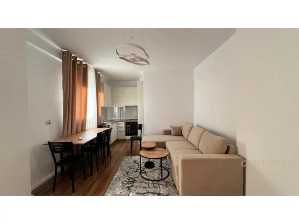 Tirane, jepet me qera apartament 2+1 Kati 3, 86 m² 600 € (Selite)