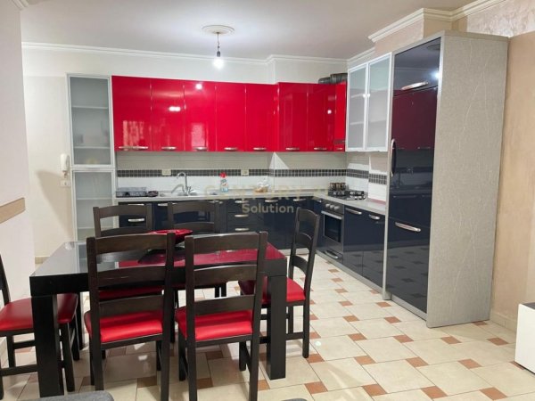 Tirane, shitet apartament 2+1 Kati 1, 105 m² 147.000 € (Astir)