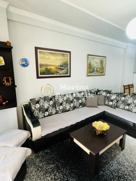Tirane, jepet me qera apartament 2+1 Kati 3, 120 m² 550 € (Astir-Bar Artisti)