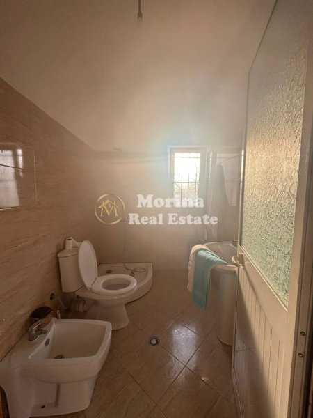 Tirane, jepet me qera shtepi 2+1 Kati 3, 100 m² 350 € (5 Maji)