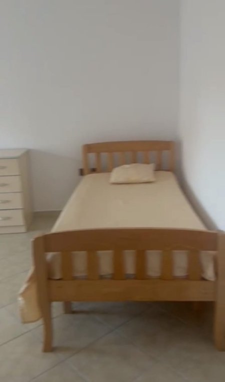 Tirane, jepet me qera apartament 1+1 Kati 2, 65 m² 360 € (rruga siri kodra)