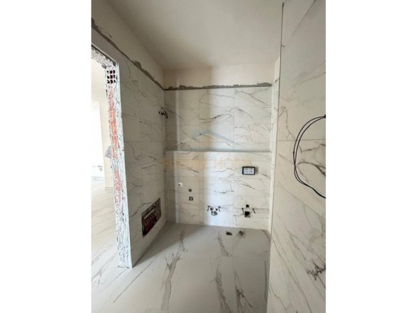 Durres, shitet apartament 2+1 Kati 3, 114 m² 90.000 € 