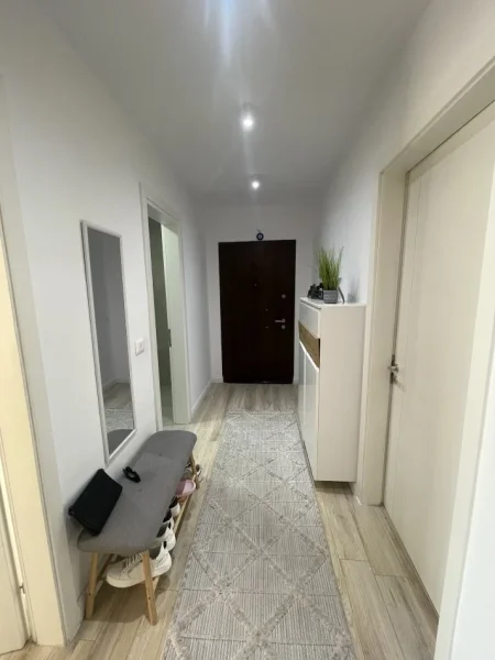 Tirane, shitet apartament 2+1+Ballkon Kati 2, 98 m² 140.000 € (Rruga Aleksander Konda)