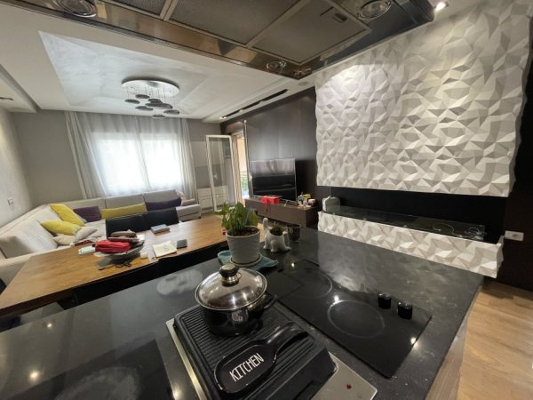 shitet apartament 2+1+Aneks+Ballkon Kati 2, 113 m² 250.000 € (Rruga Kokonozve)