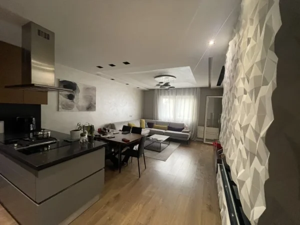 shitet apartament 2+1+Aneks+Ballkon Kati 2, 113 m² 250.000 € (Rruga Kokonozve)