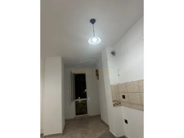 Durres, shitet apartament 2+1 Kati 3, 102 m² 125.000 € 