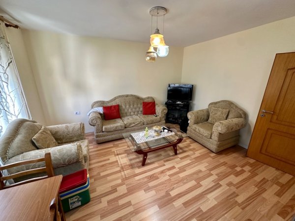 Tirane, shitet apartament 2+1+Aneks+Ballkon Kati 4, 77 m² 118.000 Leke (Aleksander Moisiu)