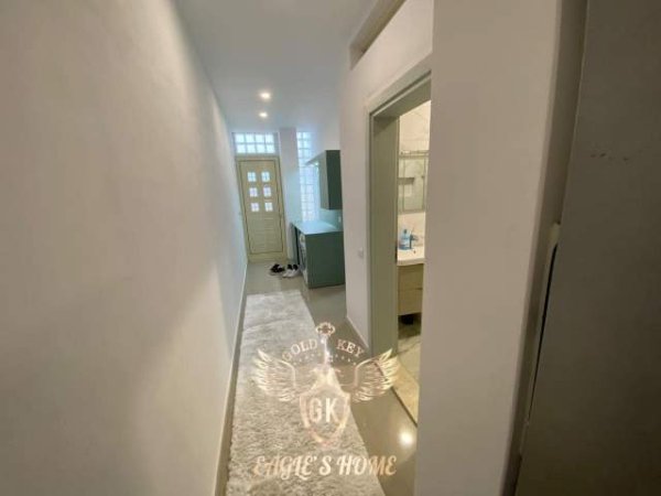 Durres, jepet me qera apartament 2+1 Kati 0, 400 Euro (Vollga)