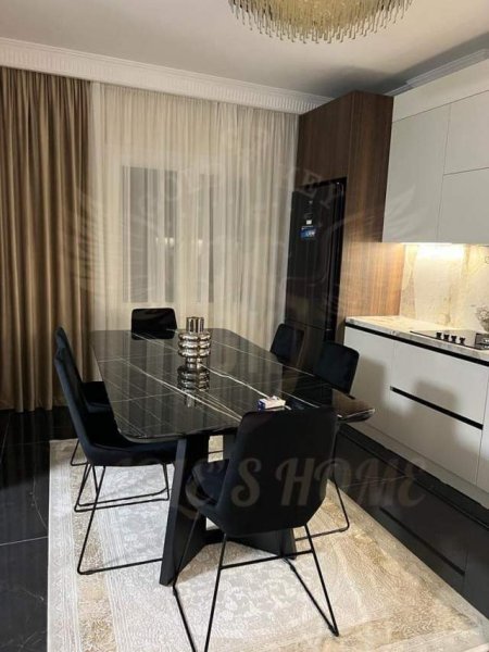 Durres, jepet me qera apartament 2+1+A+BLK Kati 2, 120 m² 700 Euro (🏡Lagja 13,Plazh Durres)
