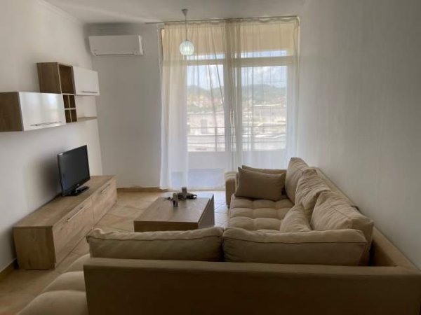 Tirane, jepet me qera apartament 2+1+BLK Kati 9, 110 m² 350 Euro (Astir)