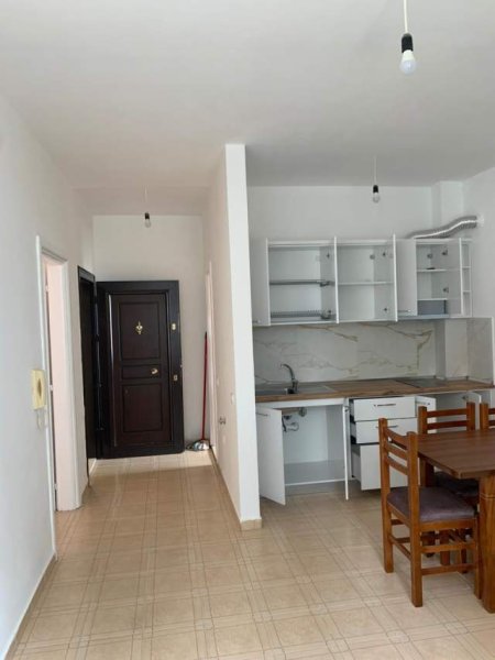 Durres, shitet apartament 1+1 Kati 1, 49 m² 50.000 Euro (Mali Robit)