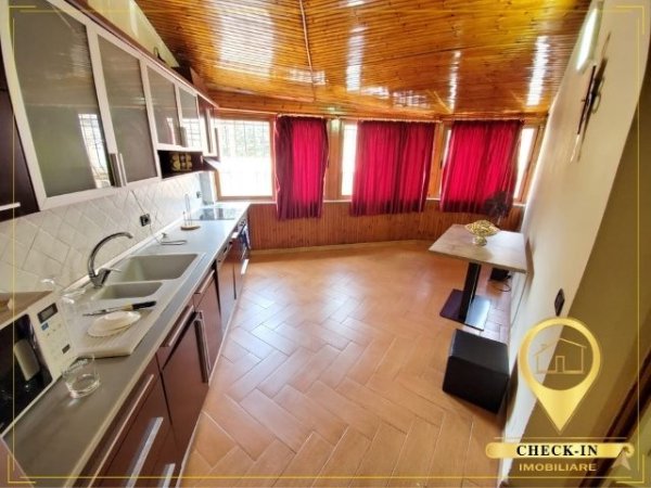 Tirane, shitet apartament Kati 2, 85 m² 500 Euro (Komuna e Parisit)