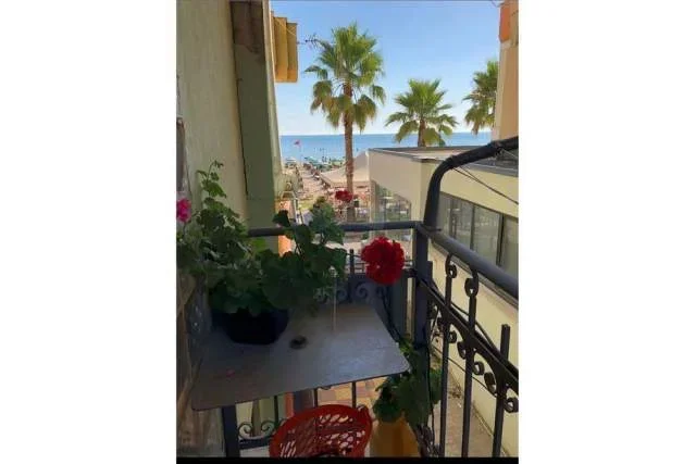 Durres, shitet apartament duplex 3+1+BLK Kati 1, 90 m² 130.000 Euro (Durrës, prane Restorant Palmas, 20 m nga Pista Ili)
