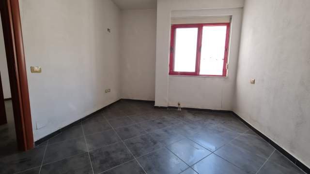 Tirane, shitet apartament 1+1+BLK Kati 6, 75 m² 56.000 Euro (Rruga Kastriotet)