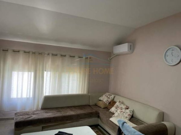 Tirane, jepet me qera apartament 1+1 Kati 3, 100 m² 350 Euro