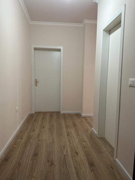 Durres, shitet apartament 2+1 Kati 7, 110 m² 88.000 Euro